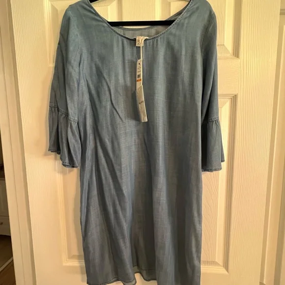 NWT Tommy Bahama All Day Chambray Dress - Picture 2 of 9